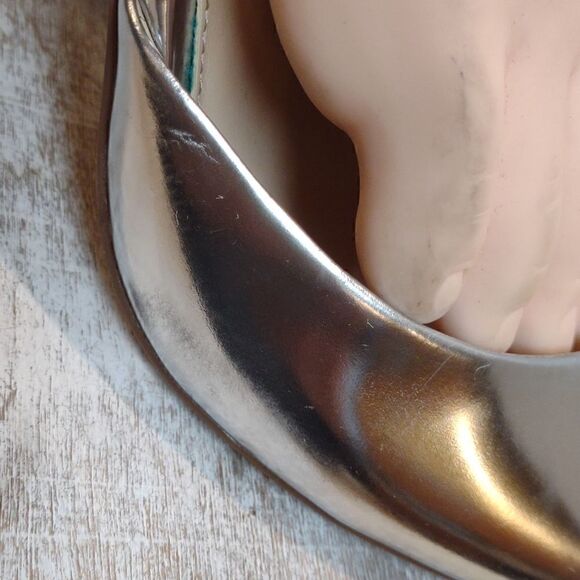 👍 Vince Camuto Siver Heels Size 9. A14 - Picture 6 of 9